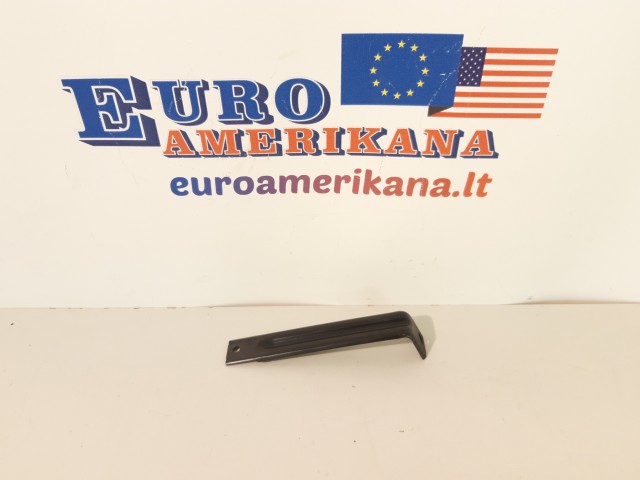 Bamperio laikiklis (dešinė)